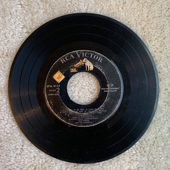 Vintage Elvis Presley Jail House Rock 7” Vinyl Record - Picture 5 of 9